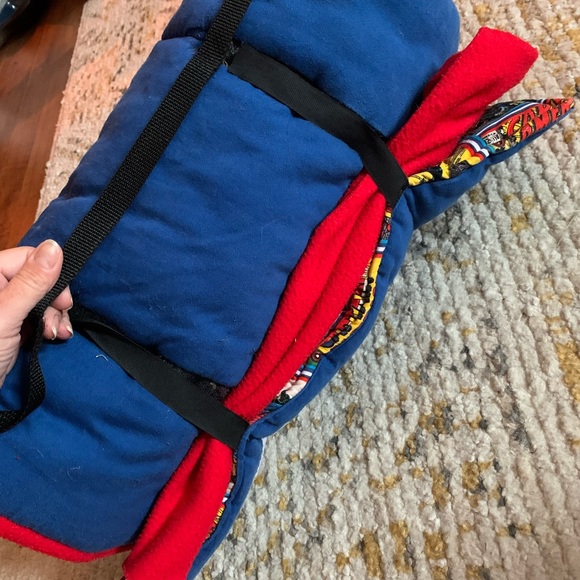 Marvel Captain America kids travel sleeping bag pad with attached blanket mat - Picture 4 of 5